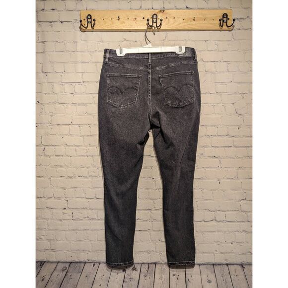 Levi's 721 high rise distressed skinny jeans size 33 * - Picture 2 of 3